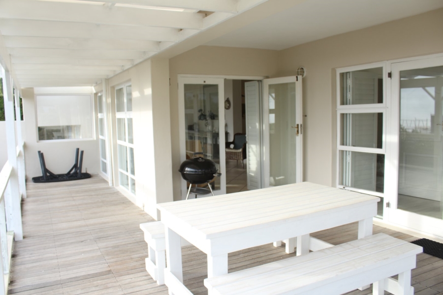 4 Bedroom Property for Sale in Simons Kloof Western Cape